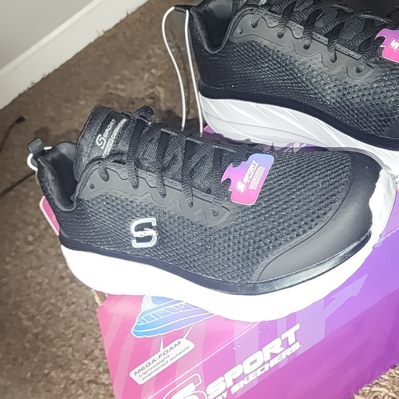 NEW SKECHERS Sneakers - Picture 2 of 5